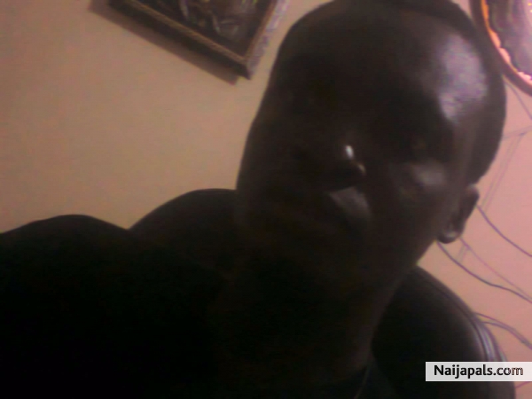 adeboy - click for next photo