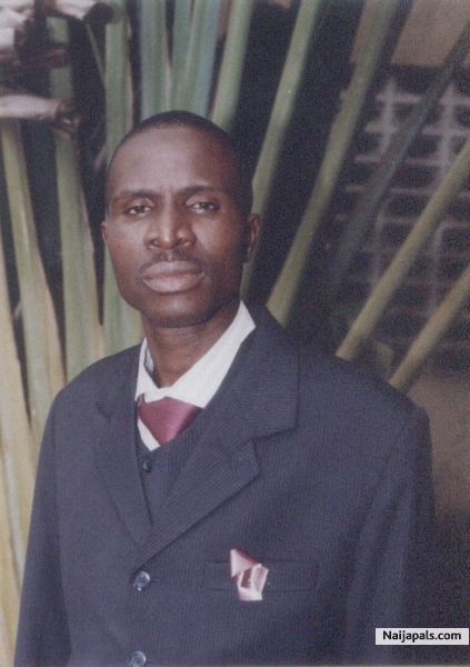 Tunde Oderinu (uncle Tee) - click for next photo