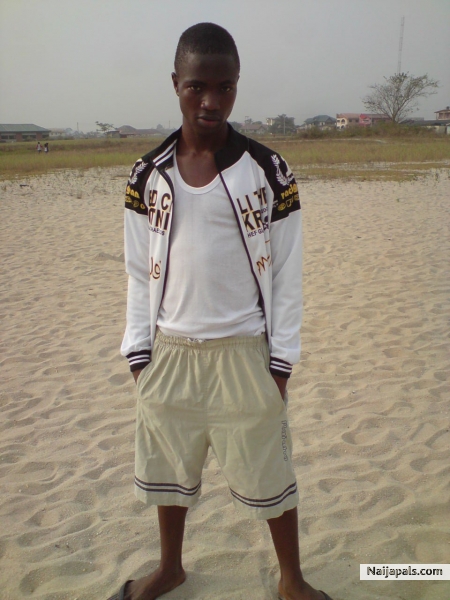 - click for next photo