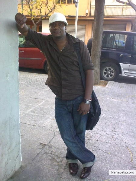  - click for next photo
