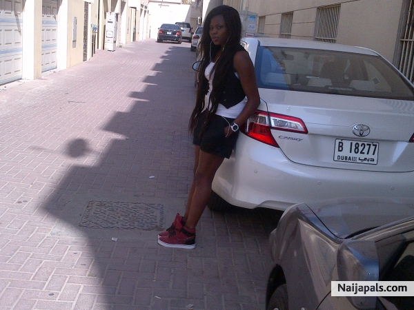  - click for next photo