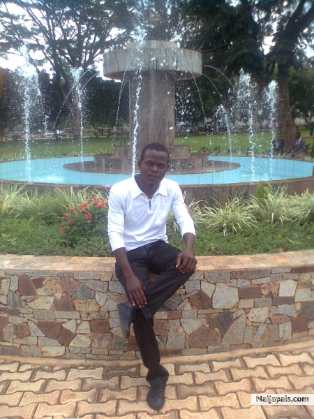 LIVE @UNN - click for next photo