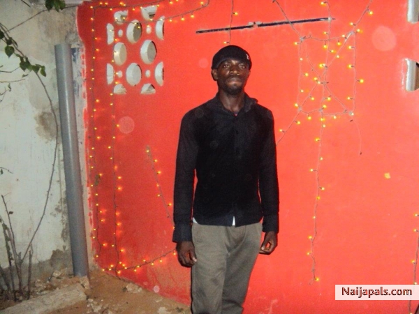  - click for next photo