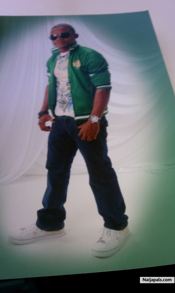 - click for next photo