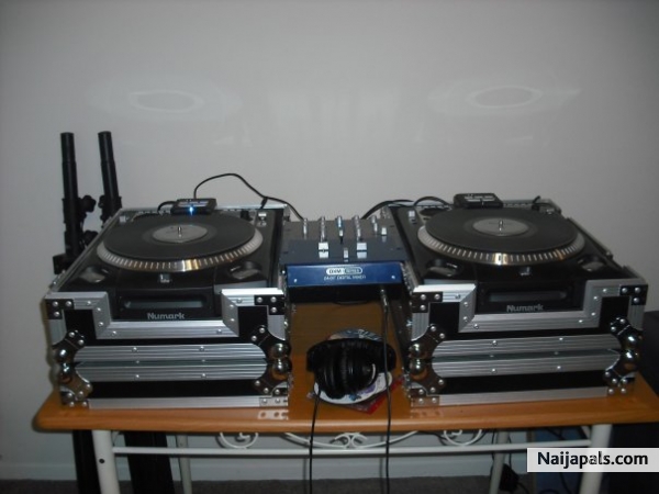 THIS IS WHAT I F**K WITH...GET @ ME !!! - click for next photo