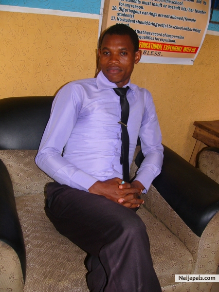  - click for next photo
