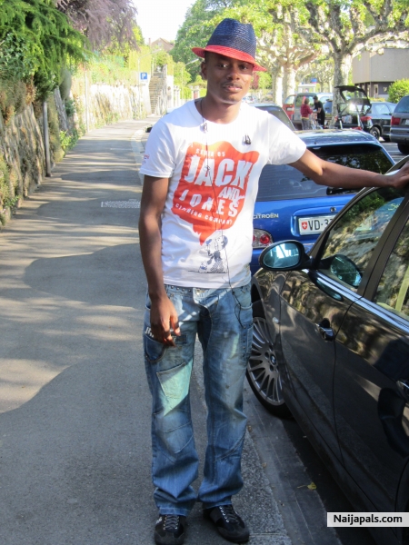  - click for next photo