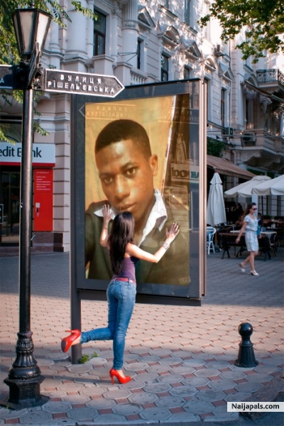  - click for next photo