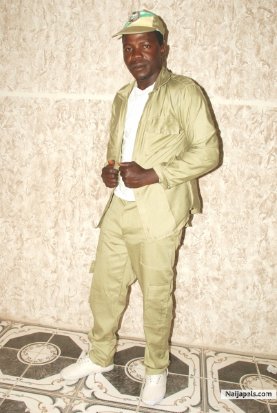  - click for next photo