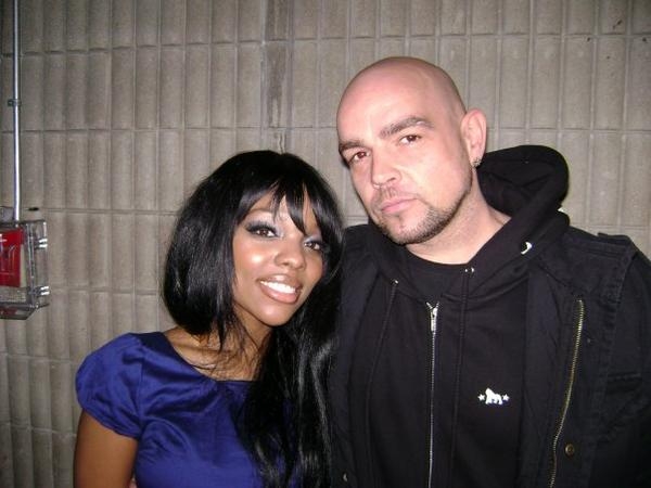 mic boogie and Maeback - click for next photo