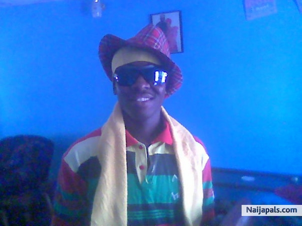 na the thing we dey do - click for next photo