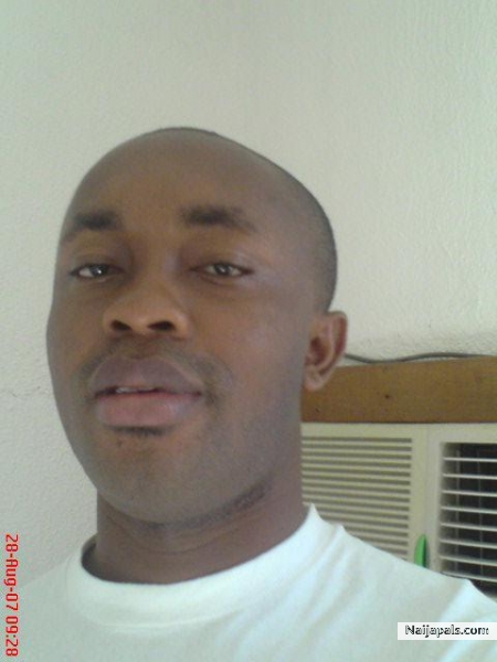 Emem2 - click for next photo