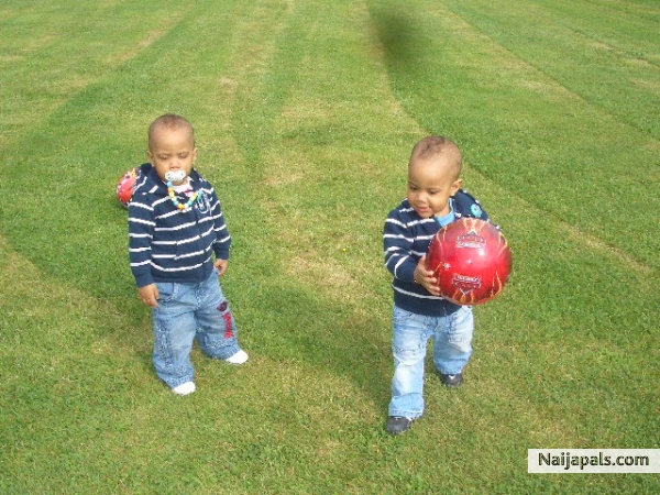  - click for next photo