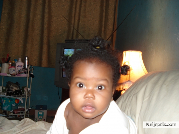 Fola Oshadiya - click for next photo