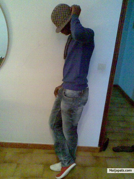  - click for next photo
