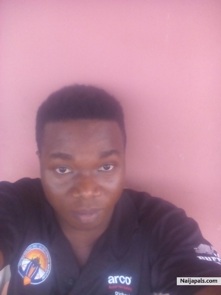 @GeraldIzuchukwu twitter - click for next photo