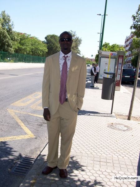  - click for next photo