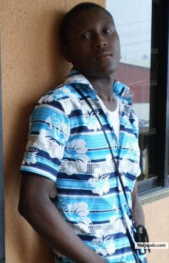  - click for next photo