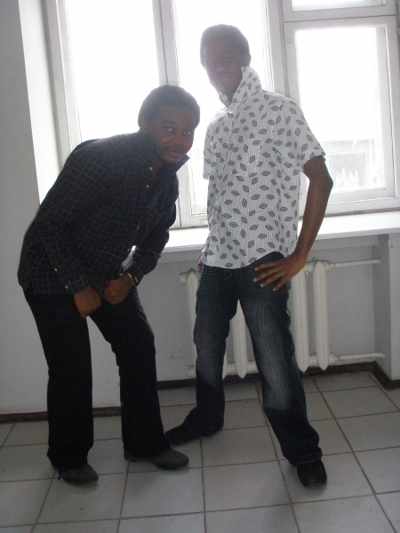  - click for next photo