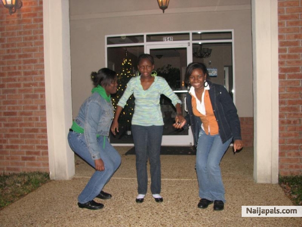 trying 2 take a picture in the air ,defining gravity - click for next photo