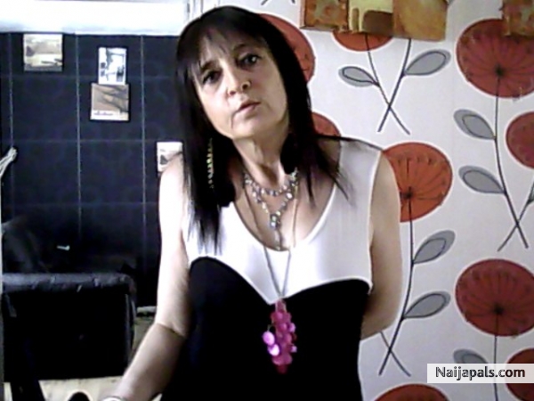 jackieline - click for next photo