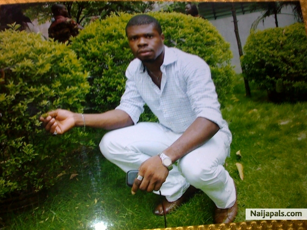  - click for next photo