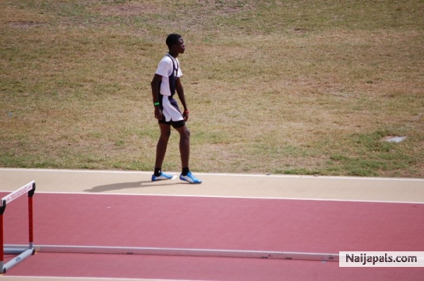 ready to fly in da air..(long jump) - click for next photo