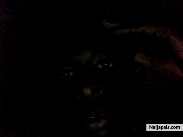 used a dark pic - click for next photo