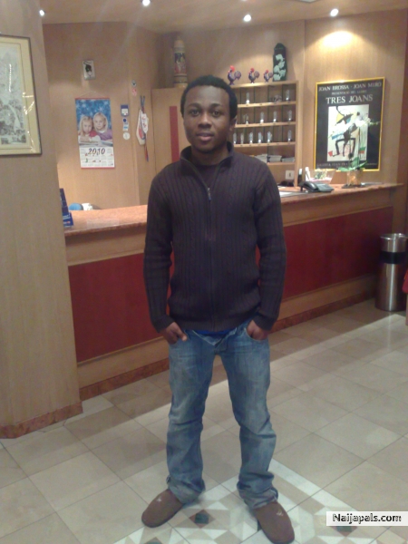  - click for next photo