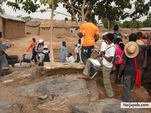 GEOLOGIST - click for next photo