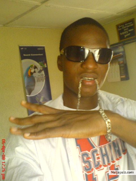 t banj - click for next photo