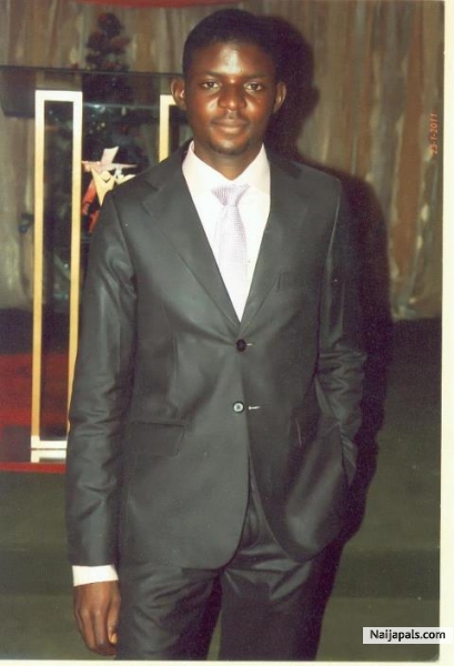  - click for next photo