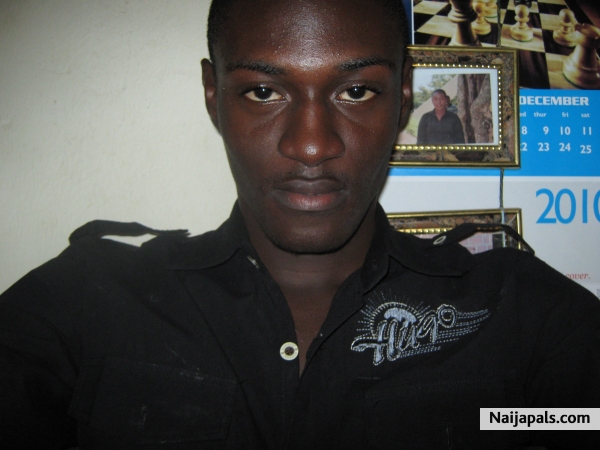  - click for next photo