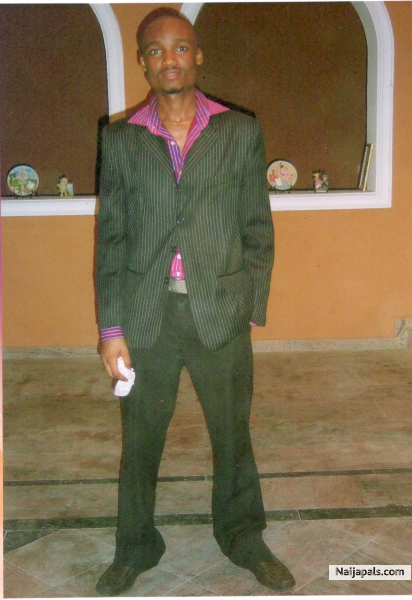  - click for next photo