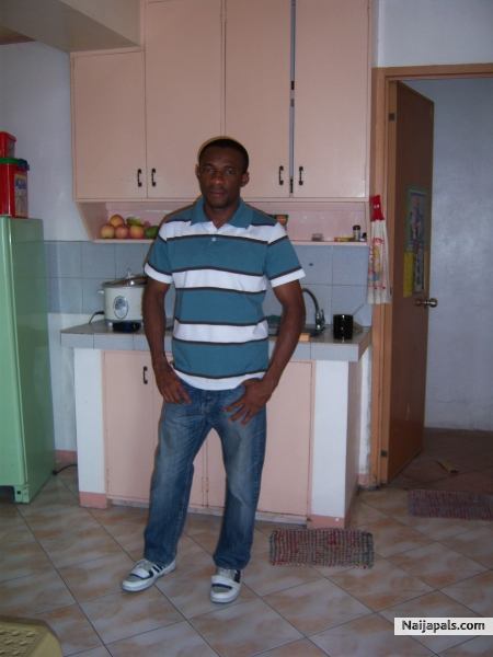 ym - click for next photo