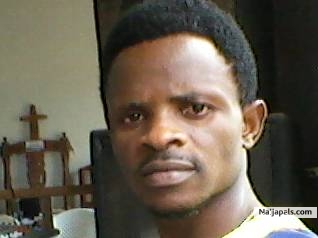  - click for next photo