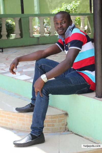  - click for next photo