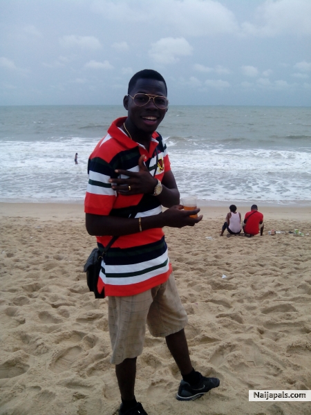 at elegushi beach. - click for next photo