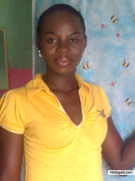 dely - click for next photo