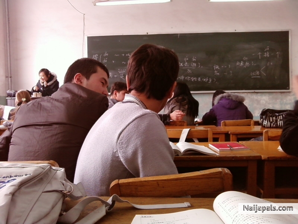  - click for next photo