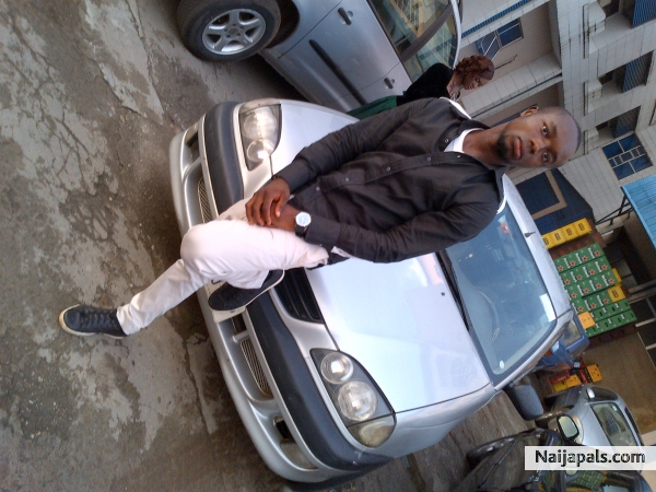 me at Del\'apaix Hotels - click for next photo