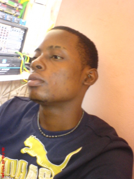  - click for next photo