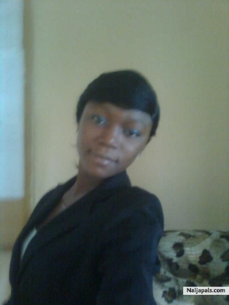 pretty girl swag. - click for next photo