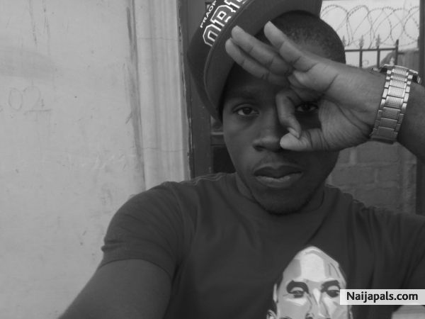 showb - click for next photo