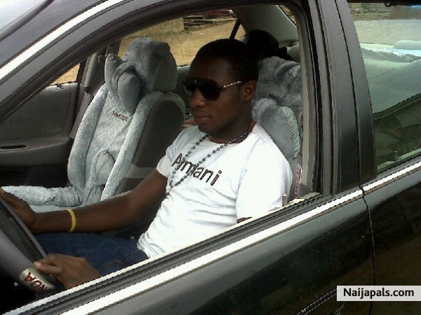  - click for next photo