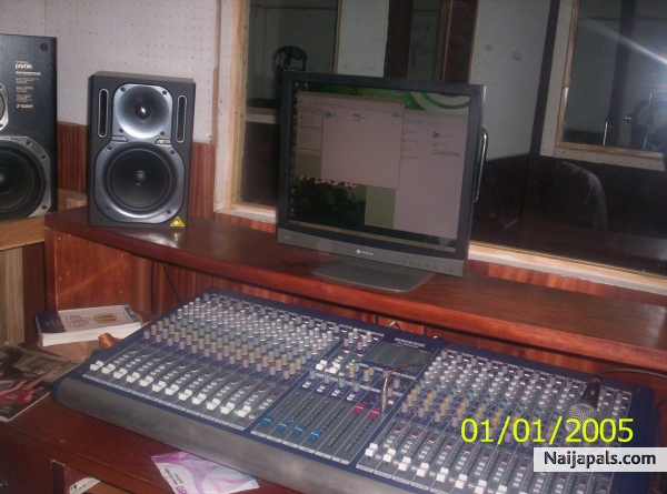  - click for next photo