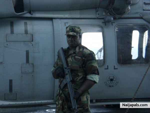 Me in the U.S. Navy - click for next photo