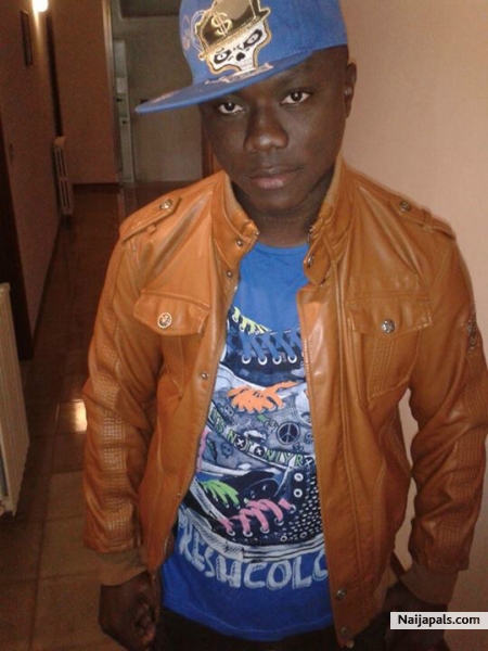  - click for next photo