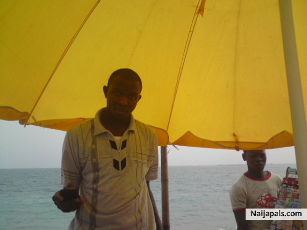  - click for next photo