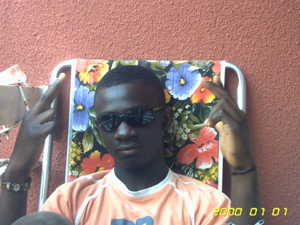  - click for next photo